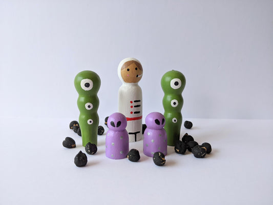 Astronauts & Aliens